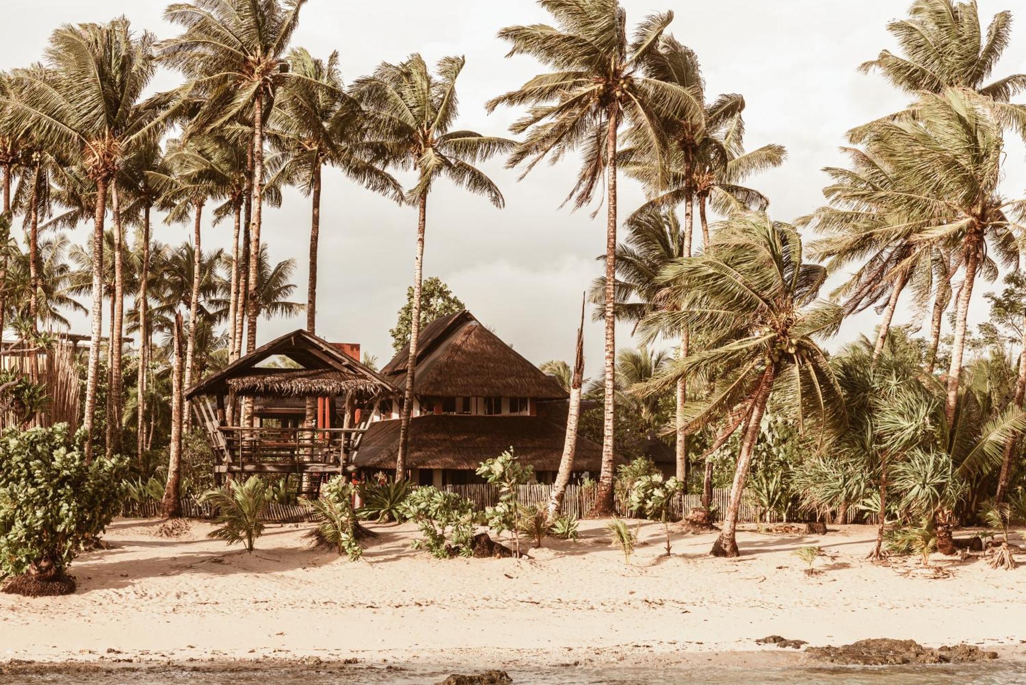 Alon Cloud9 Beach Front Catangnan ภายนอก รูปภาพ